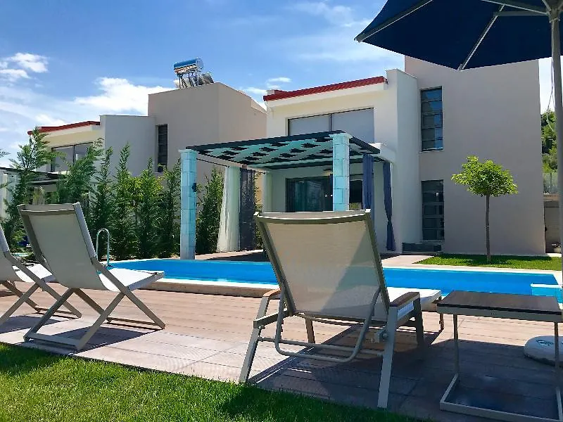 W Pool Villas Halkidiki Pefkochori